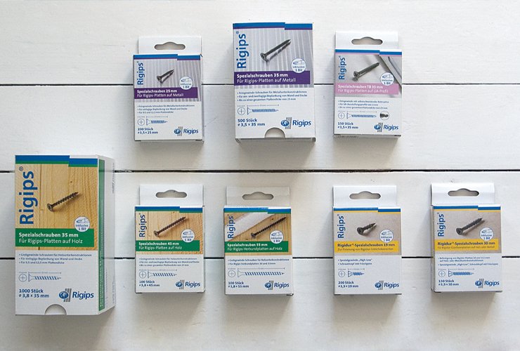 Schrauben-Verpackungen mit erklärendem Produktfoto.