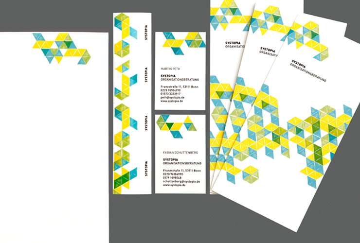 Variabel einsetzbare Formen als Logoelement